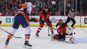 Islanders Edge Devils With Horvat's Overtime Goal