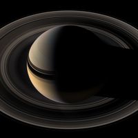  Crescent Saturn 